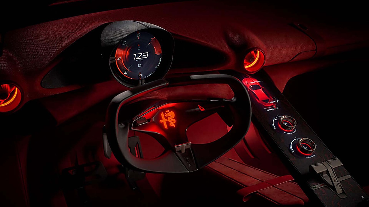 Alfa Romeo’nun tasarım şefi, otomobillerdeki büyük ekranlardan kurtulma çağrısı yapıyor.