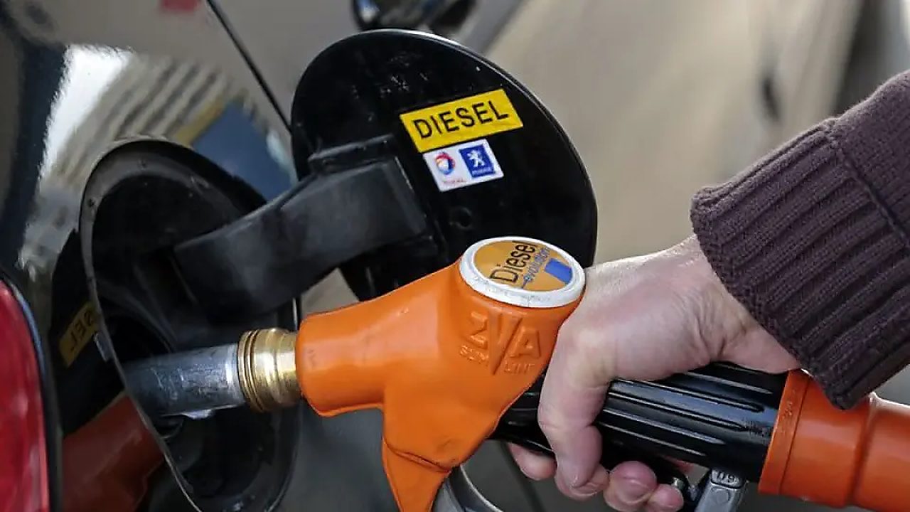 Rusya dizel ihracatı yasağını Ocak sonuna kadar uzattı