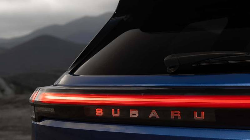 Subaru'nun elektrikli station wagon'u 510 bg güç sunacak!