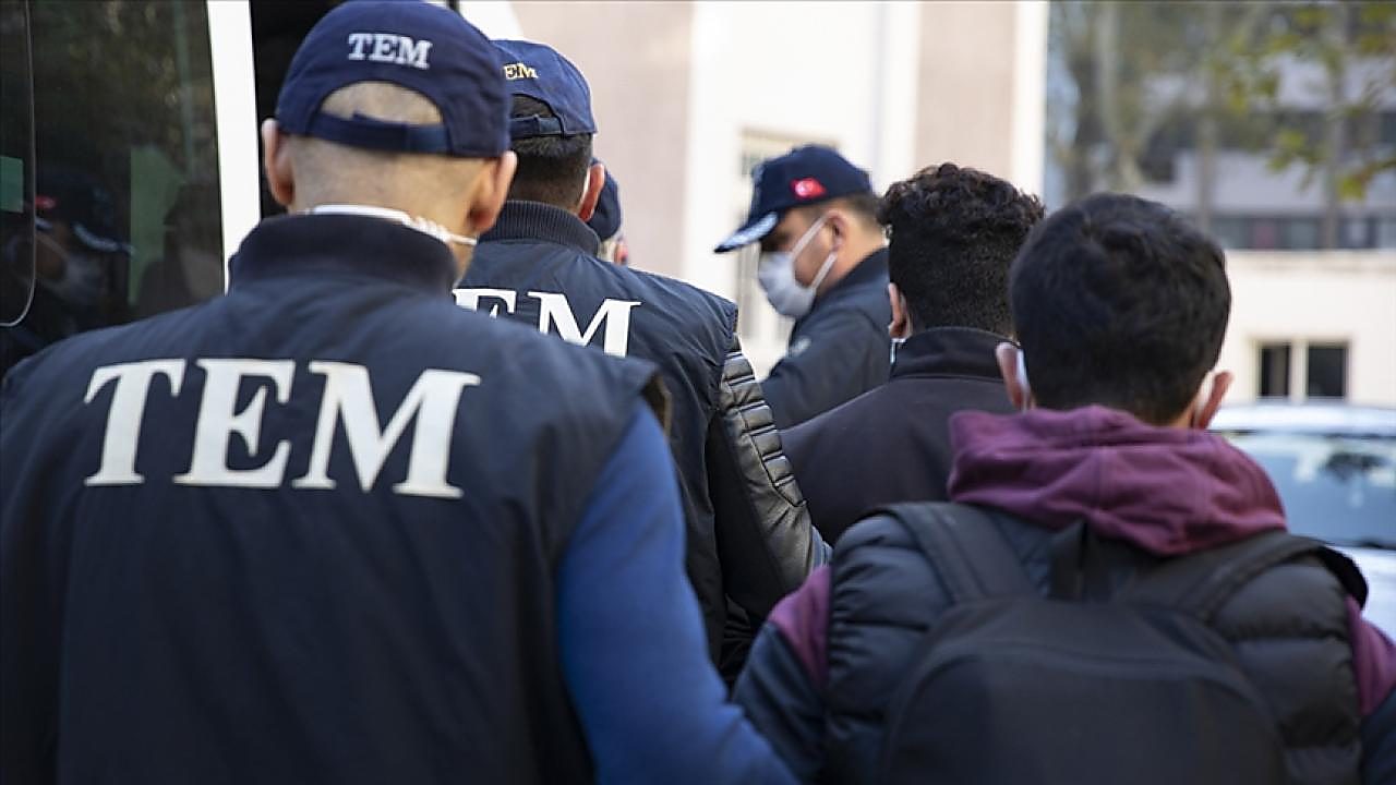 FETÖ'nün güncel yapılanmasına operasyon: 10 gözaltı