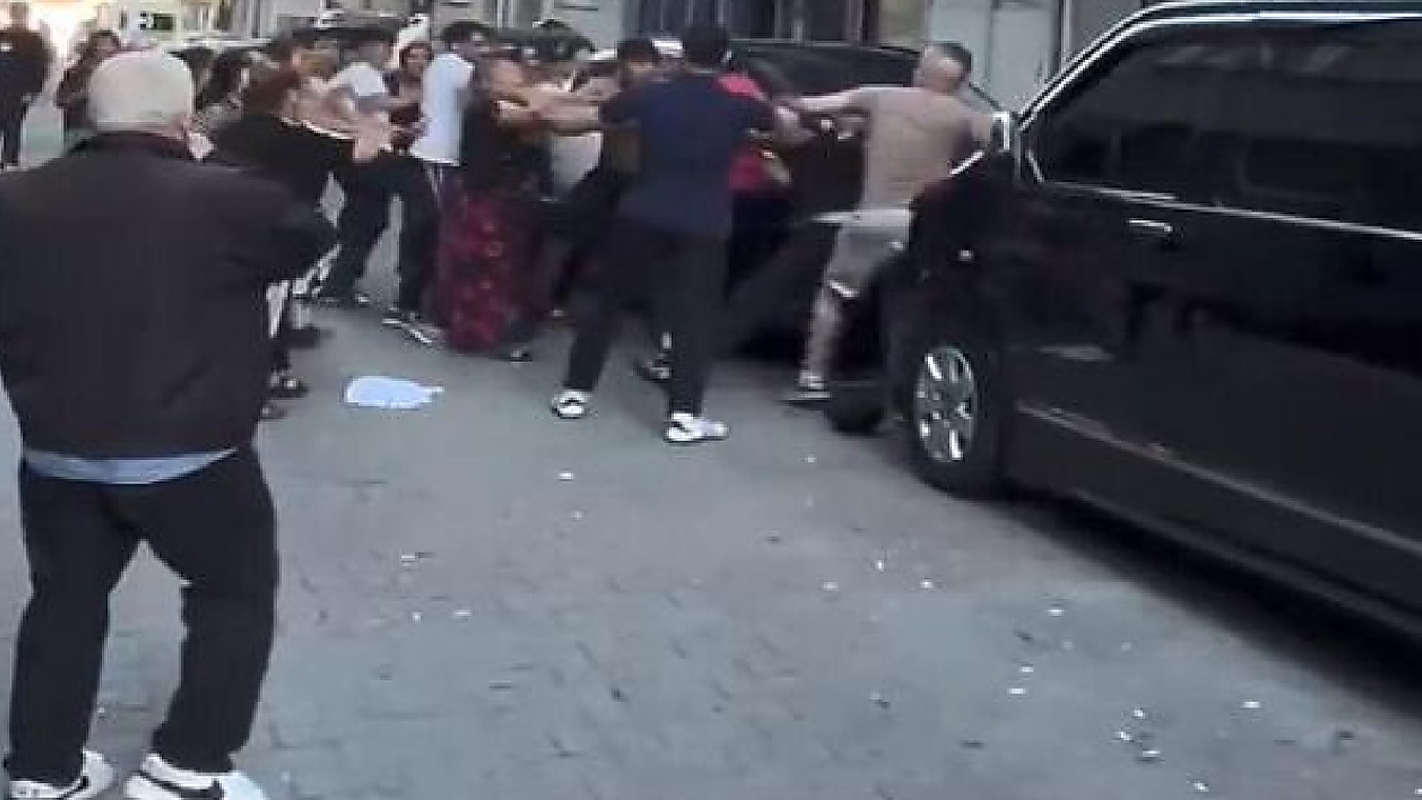 Sevgilisinin evli olduğunu öğrenen kadından tornavidalı intikam