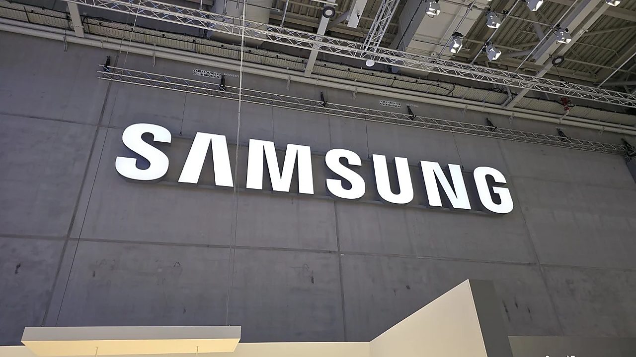 Samsung CSOT Hissesi Devralındı: 892 Milyon Dolarlık Hamle