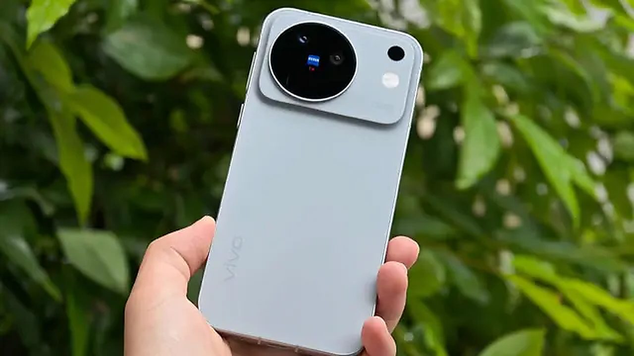 vivo X500s'in Ekran Özellikleri Sızdırıldı