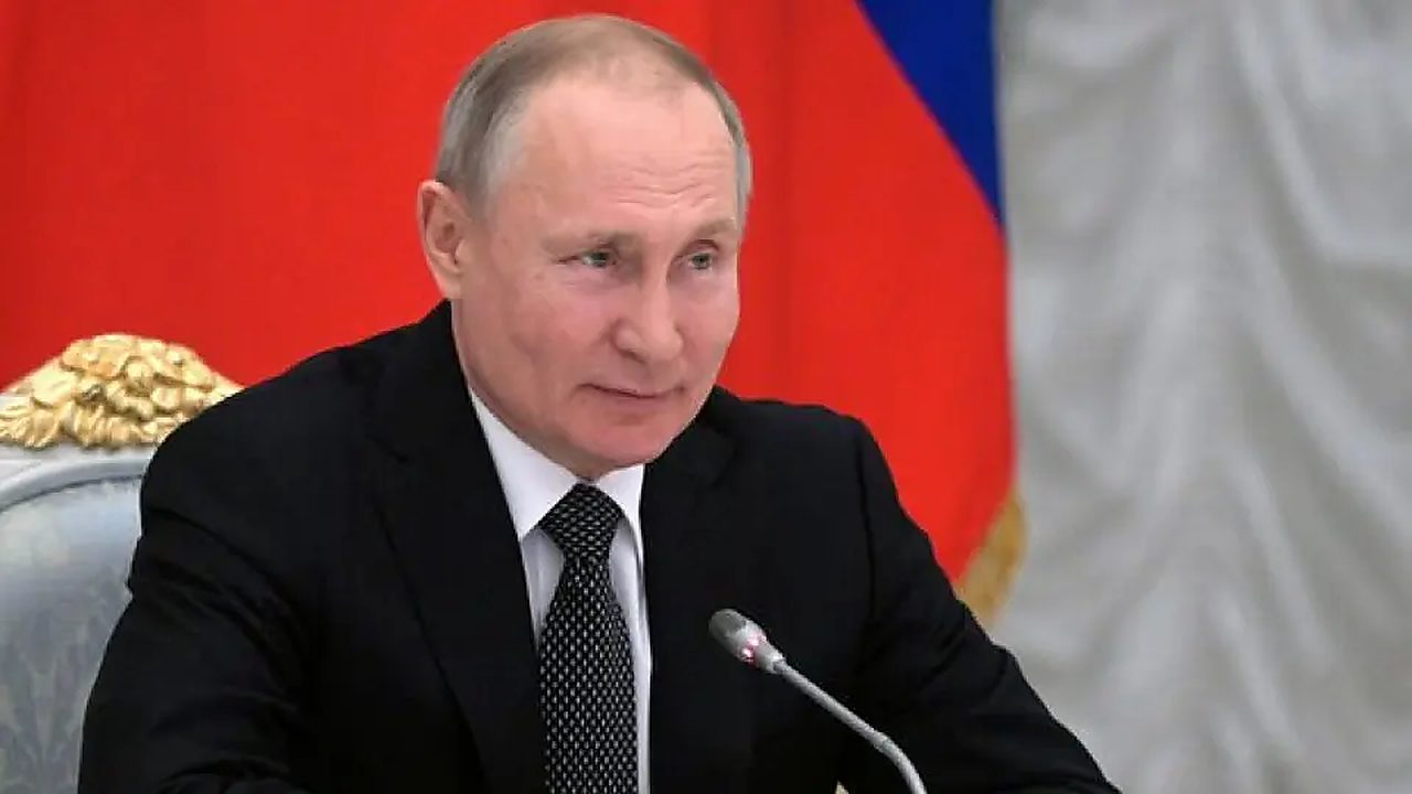 Putin'den AB ile savaş yorumu